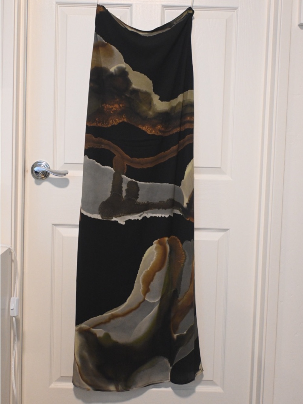Meshki Black Abstract Watercolor Maxi Dress - Picture 4 of 12